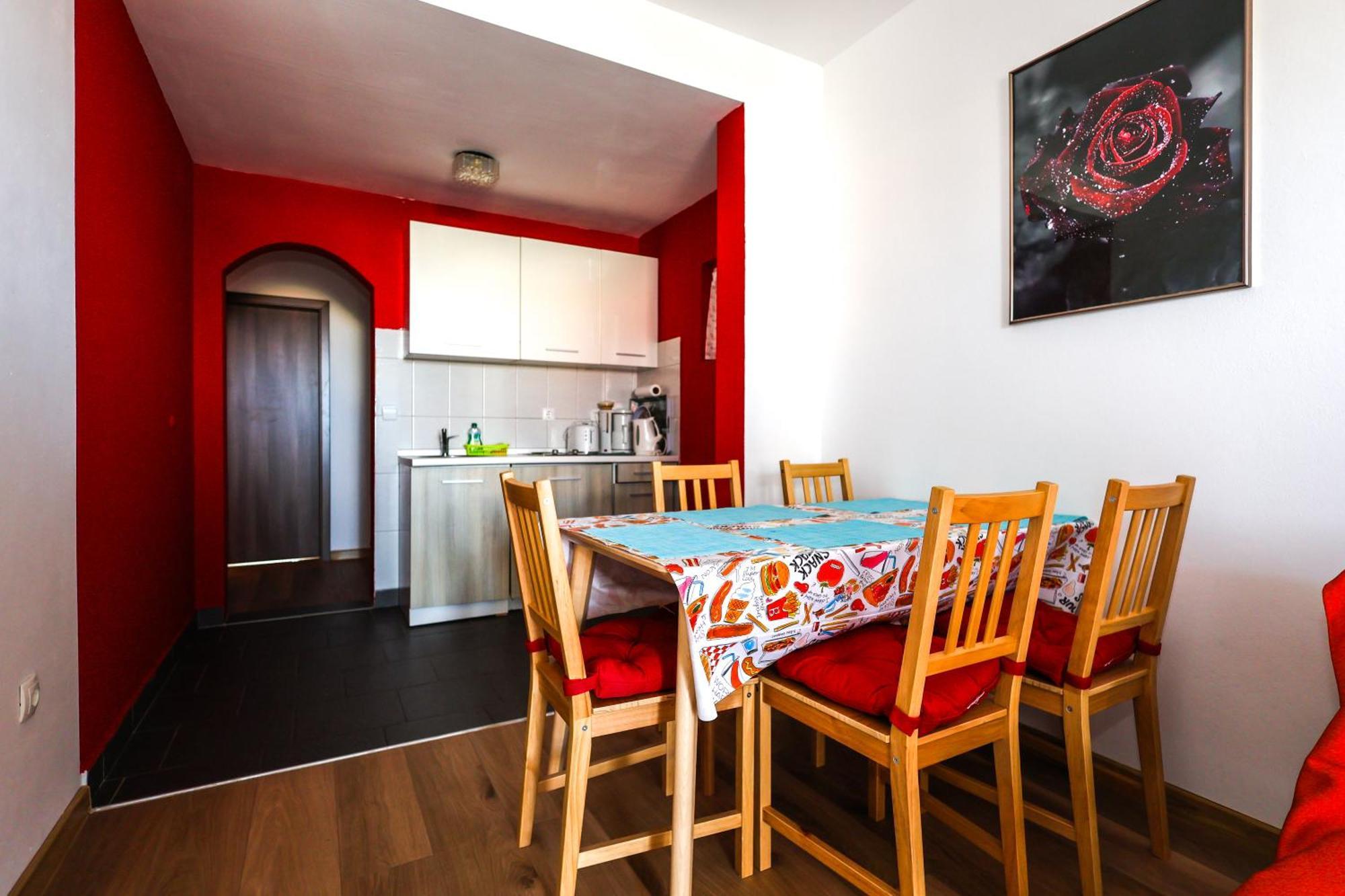 Apartment Sabira *