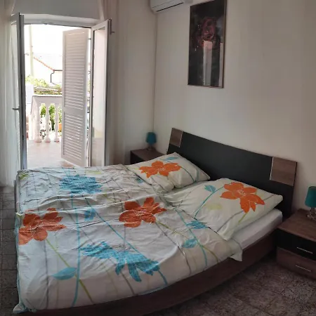 Apartmani Sabira Novi Vinodolski Exterior photo