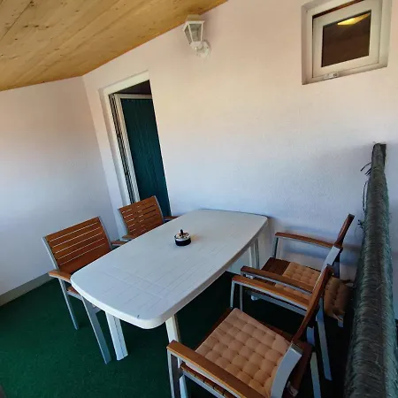 Apartmani Sabira Novi Vinodolski Exterior photo
