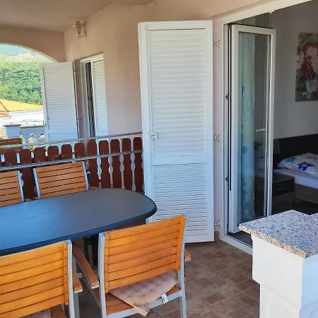 Apartmani Sabira Novi Vinodolski Exterior photo