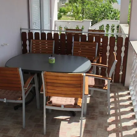 Apartmani Sabira Novi Vinodolski Exterior photo