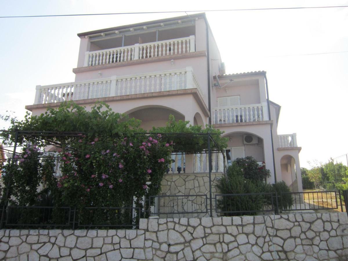 Apartment Sabira